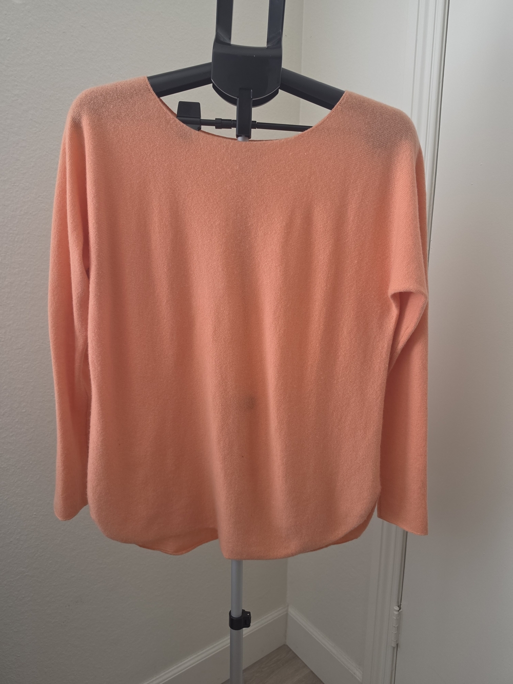 Vince 100% Cashmere Sweater XS Peach Pink Crewneck Pullover